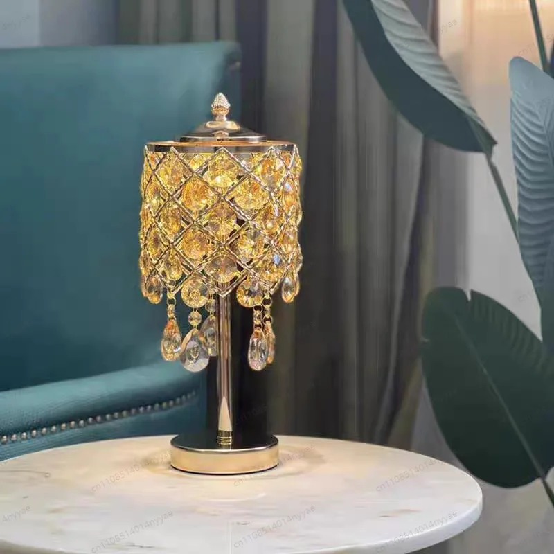 Decor Lighting Solution - โซลูชันแสงสว่างคริสตัลสุดหรู - ระบบหรี่ไฟแบบสัมผัสสำหรับห้องนอนและห้องนั่งเล่น สร้างบรรยากาศหรูหรา แสงสว่างและของตกแต่งที่มีระดับ