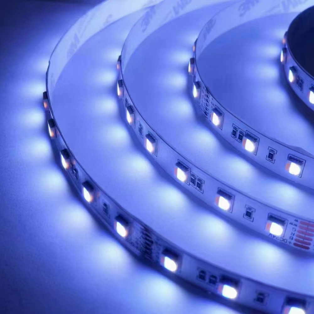 ไฟ LED แบบแถบ RGBCW ขั้นสูง 24 - Decor Lighting Solution บทวิจารณ์และราคา